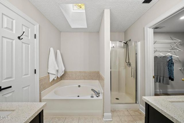 1013 Edenburghs Keep Drive, Knightdale, NC 27545