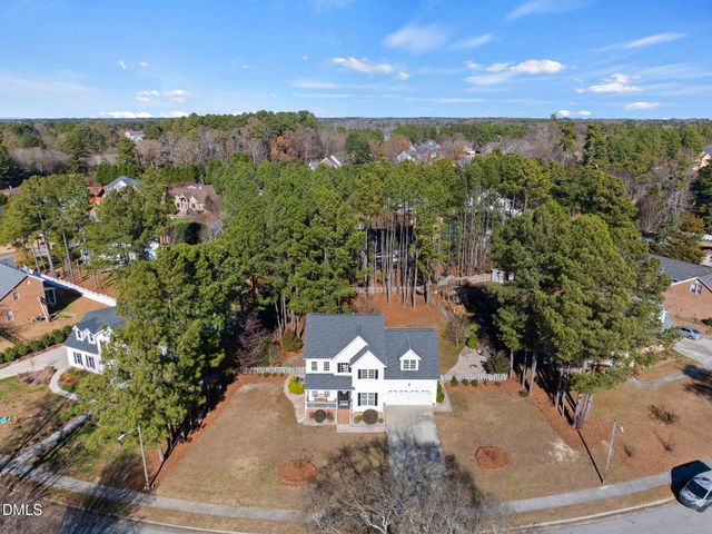 1013 Edenburghs Keep Drive, Knightdale, NC 27545