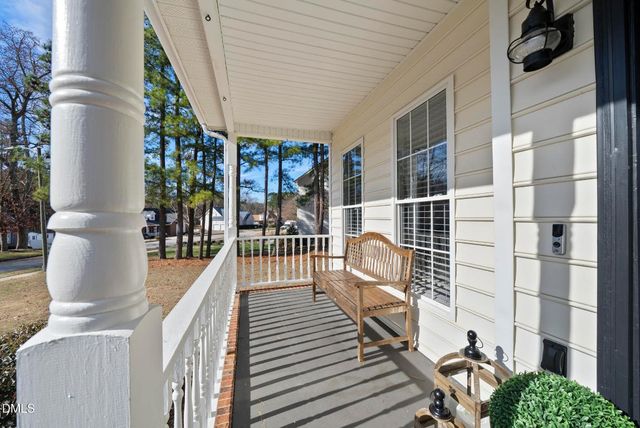 1013 Edenburghs Keep Drive, Knightdale, NC 27545