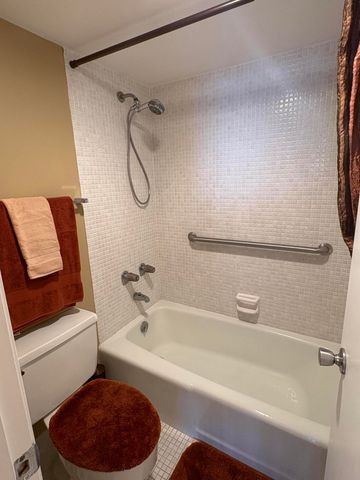 1051 Sugar Sands Boulevard 351, Singer Island, FL 33404