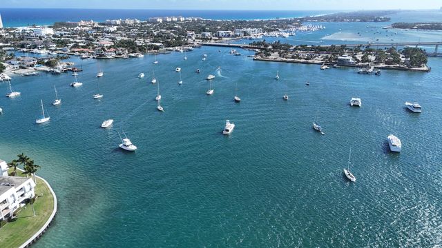 1051 Sugar Sands Boulevard 351, Singer Island, FL 33404