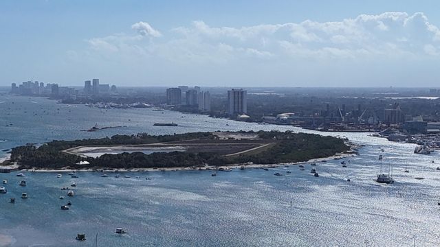 1051 Sugar Sands Boulevard 351, Singer Island, FL 33404