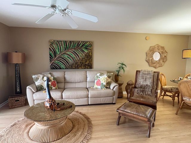 1051 Sugar Sands Boulevard 351, Singer Island, FL 33404