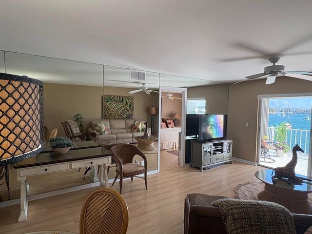 1051 Sugar Sands Boulevard 351, Singer Island, FL 33404