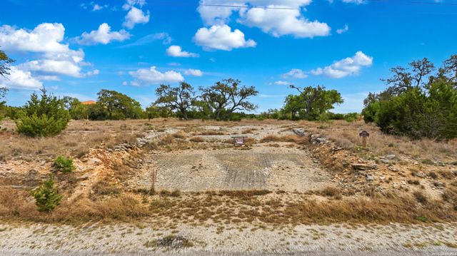 1556 White River, Canyon Lake, TX 78133