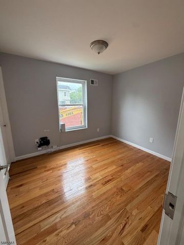 816 S 15Th St, Newark City, NJ 07108