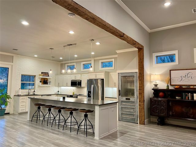 7716 N Harvard Avenue, Owasso, OK 74055