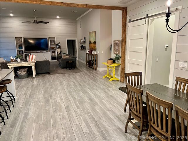 7716 N Harvard Avenue, Owasso, OK 74055