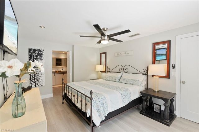 7328 Pebble Beach RD, Fort Myers, FL 33967