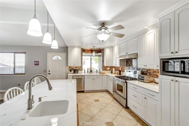 6961 Cambridge Avenue, Rancho Cucamonga, CA 91701
