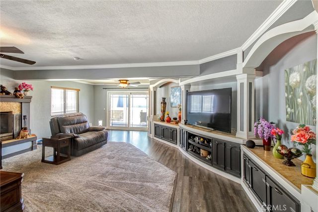 6961 Cambridge Avenue, Rancho Cucamonga, CA 91701