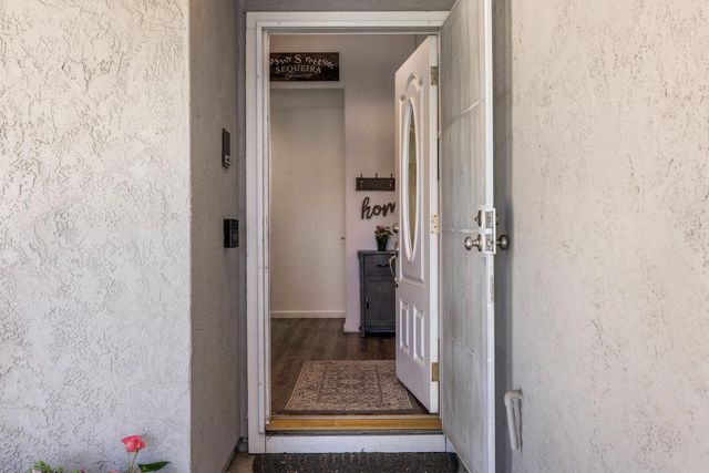 810 Joranollo Dr, Tracy, CA 95376