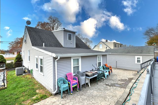 83 Pauline Avenue, West Haven, CT 06516