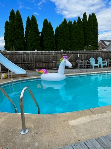 83 Pauline Avenue, West Haven, CT 06516