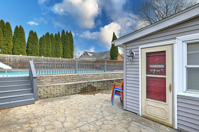 83 Pauline Avenue, West Haven, CT 06516