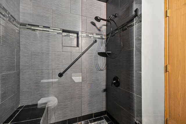 1524 Anderson Trail, Zion, IL 60099