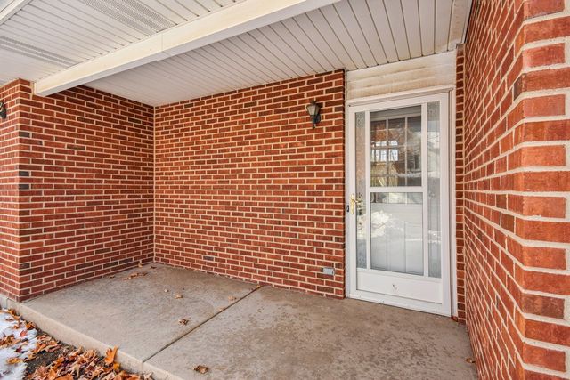 1524 Anderson Trail, Zion, IL 60099