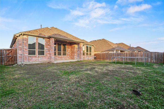 1613 Yellowstone Drive, Forney, TX 75126