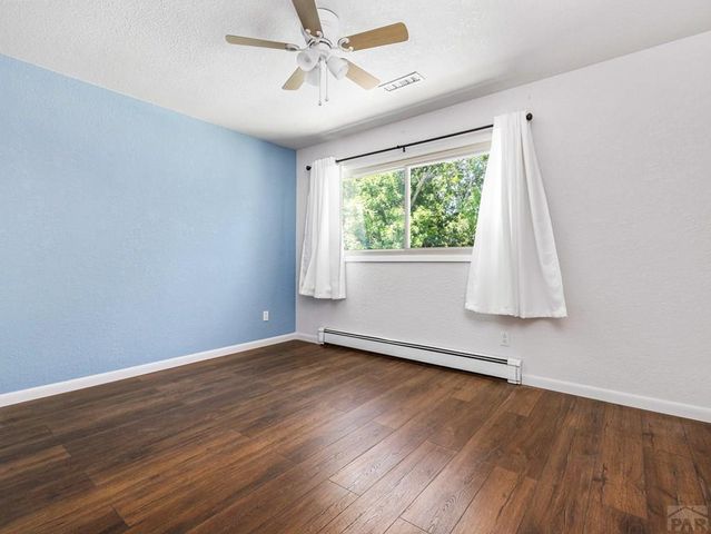 1121 Candytuft Blvd, Pueblo, CO 81001