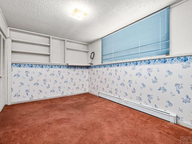 1121 Candytuft Blvd, Pueblo, CO 81001