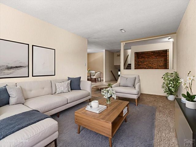 1121 Candytuft Blvd, Pueblo, CO 81001
