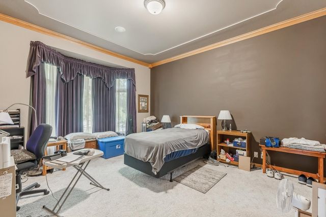 1252 N Hickory Creek Ct., Wichita, KS 67235