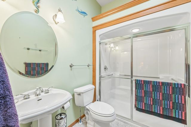 1252 N Hickory Creek Ct., Wichita, KS 67235