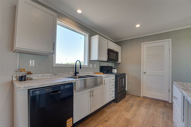 3040 Sitting Bull Lane, Ferris, TX 75125