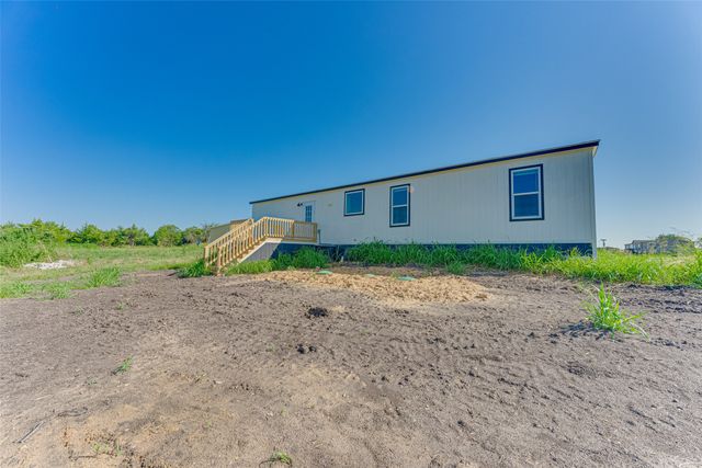 3040 Sitting Bull Lane, Ferris, TX 75125