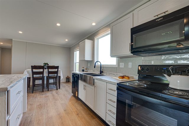 3040 Sitting Bull Lane, Ferris, TX 75125