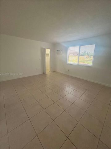 6950 Miami Gardens Drive 2-117A, Hialeah, FL 33015