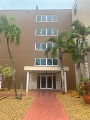 6950 Miami Gardens Drive 2-117A, Hialeah, FL 33015