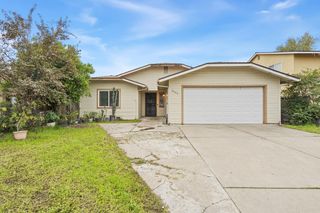 3705 Haywood St, Sacramento, CA 95838