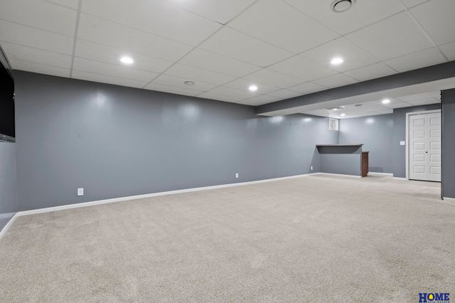 8239 S 17th Street, Lincoln, NE 68512