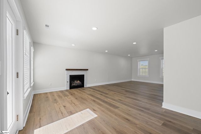 102 Ellison Drive, Easley, SC 29642