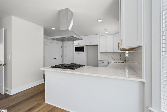 102 Ellison Drive, Easley, SC 29642