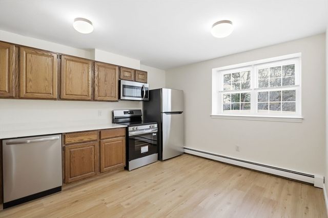 8 Chapel Hill Drive 2, Plymouth, MA 02360