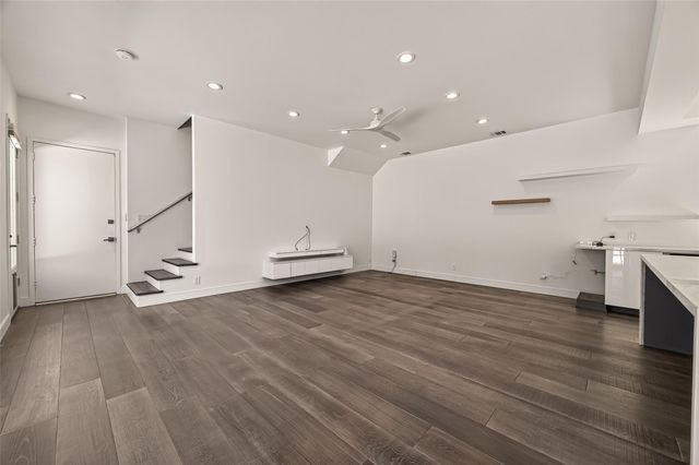 2114 Wroxton Road, Houston, TX 77005
