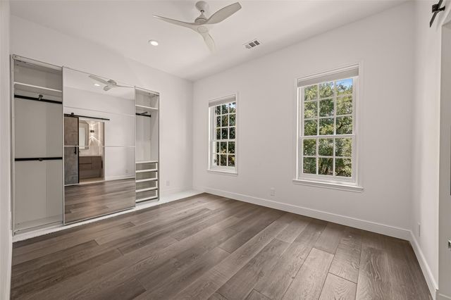 2114 Wroxton Road, Houston, TX 77005
