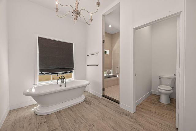 2114 Wroxton Road, Houston, TX 77005