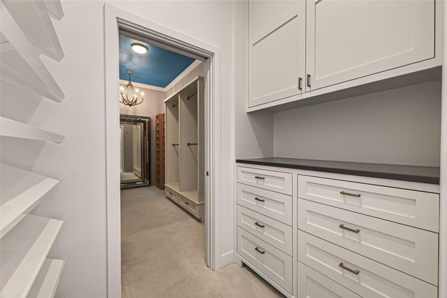 2114 Wroxton Road, Houston, TX 77005