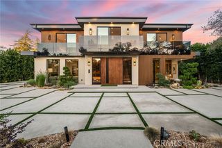 5244 Tampa Ave, Tarzana (los Angeles), CA 91356