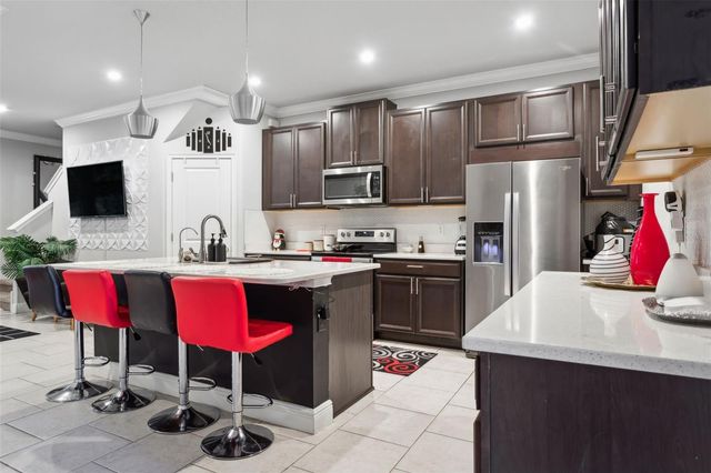 5950 GRAND SONATA AVENUE, Lutz, FL 33558