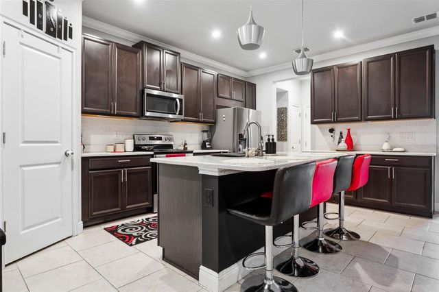 5950 GRAND SONATA AVENUE, Lutz, FL 33558