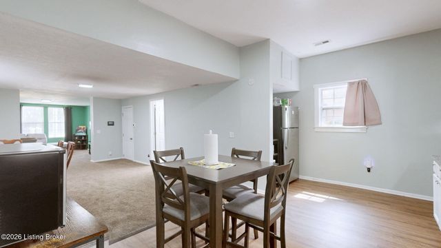 2122 W Burnett Ave, Louisville, KY 40210