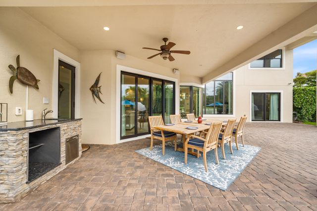 10445 N Barnsley Drive, Parkland, FL 33076