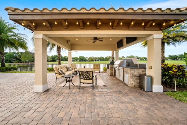 10445 N Barnsley Drive, Parkland, FL 33076