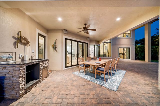 10445 N Barnsley Drive, Parkland, FL 33076