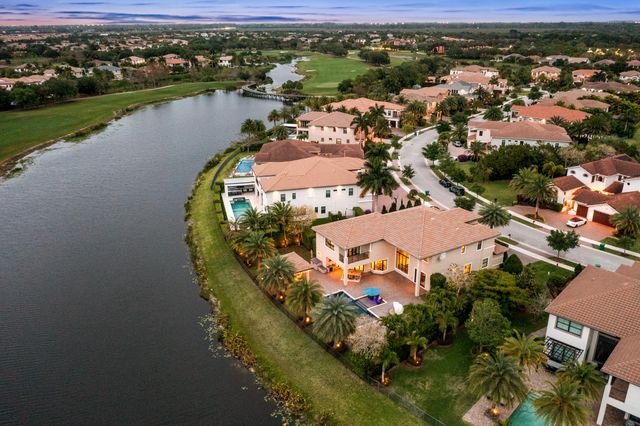 10445 N Barnsley Drive, Parkland, FL 33076