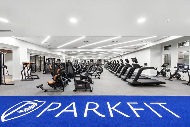 10445 N Barnsley Drive, Parkland, FL 33076